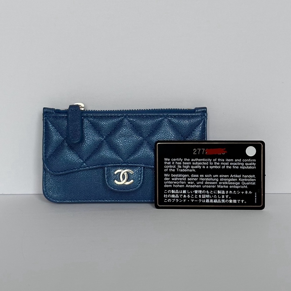 Chanel Iridescent Caviar Quilted Flap Zip Card Holder Blue
